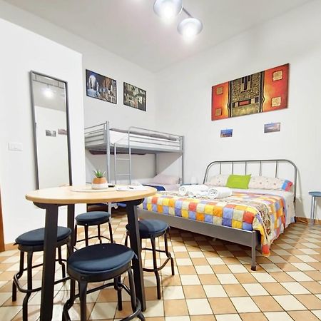 Ferienwohnung La Casina Di Promised Land Napoli Exterior foto